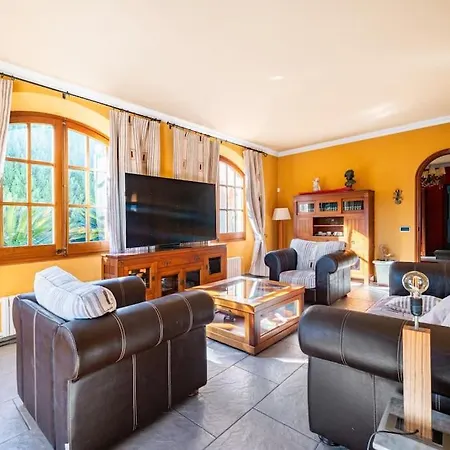Willa Luxury Villa In Girona With Indoor Pool & Garden Base For Costa Brava, France And Barcelona *