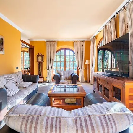 Luxury Villa In Girona With Indoor Pool & Garden Base For Costa Brava, France And Barcelona *